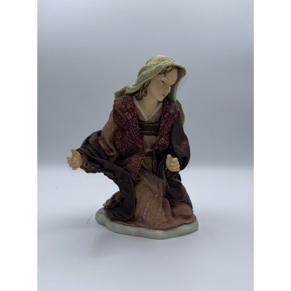 VTG Member's Mark Christmas Nativity 8" Mary Figurine Replacement Cloth EUC